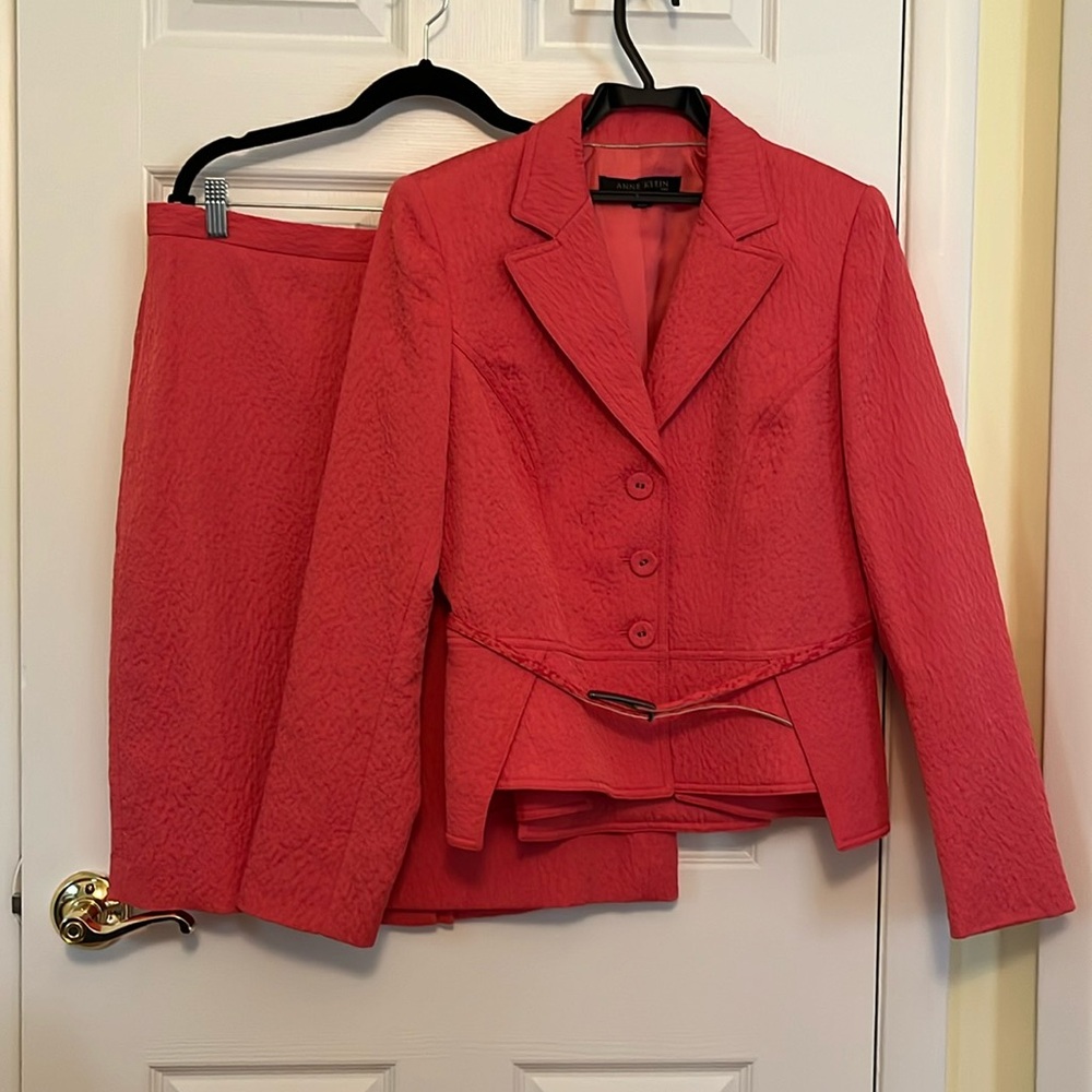 Coral 2 piece suit Anne Klein suit